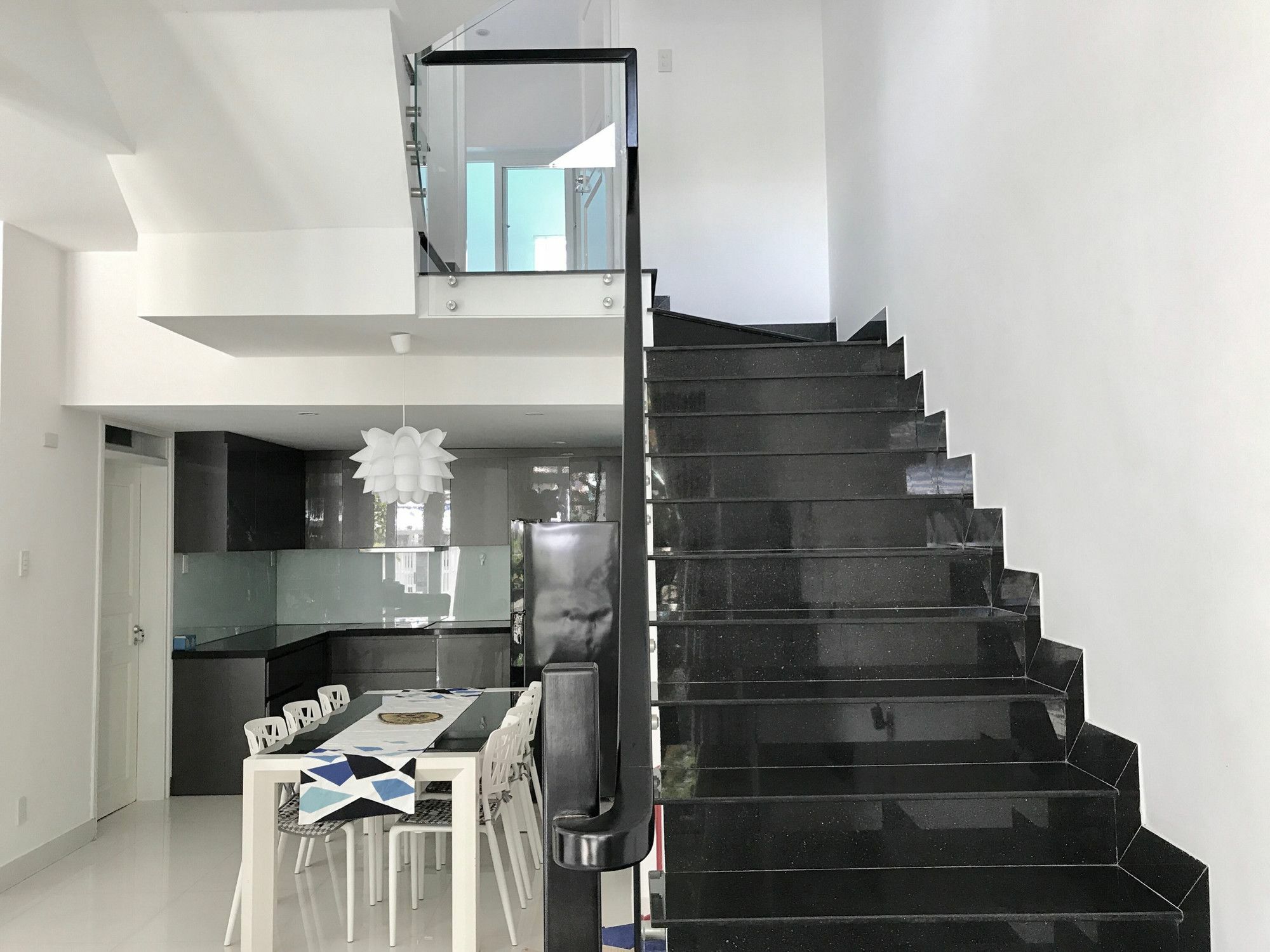 Vivid Garden Homestay Nha Trang Eksteriør billede